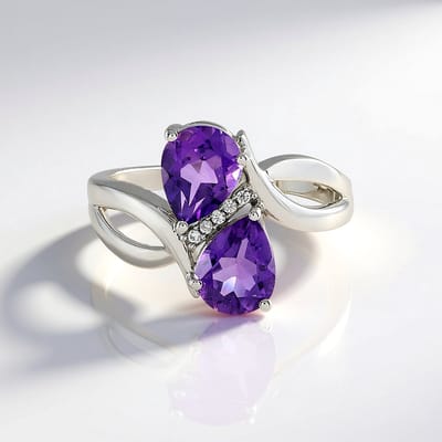 Cavill - 925 Sterling Zilver Geplatiniseerd - 2,87 ct Marokkaanse Peervormige Amethist - 0,06 ct Zirkonia - Elegante Paarse Ring