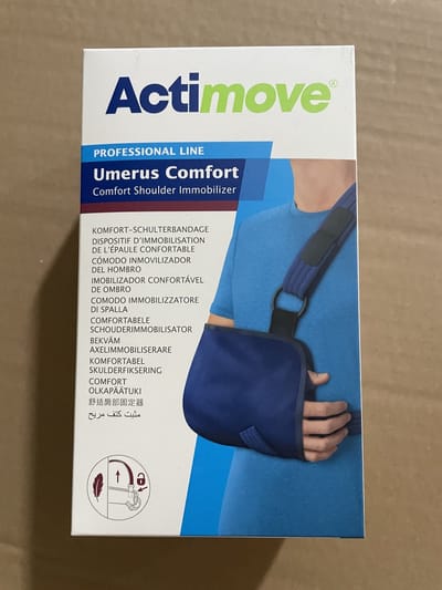 Actimove Umerus Comfort Mitella - Fixatie na Schouderletsel - Armdraagverband - Sling - Schouderbrace - Maat M - Blauw