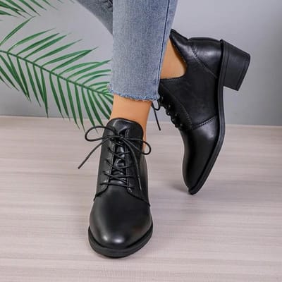 Damesschoenen Hoge Kwaliteit Gekruiste Dameslaarzen Mode Effen Casual Laarzen Dames Nieuwe Puntige Teen Enkellaarsjes Hakken Dames 43 black