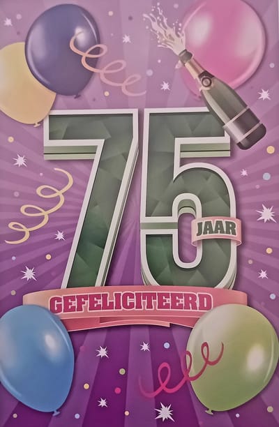 75 Jaar Gefeliciteerd - Luxe verjaardagskaart - 12x17cm - Gevouwen Wenskaart inclusief envelop - Leeftijdkaart - D15831