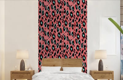 Behang - Fotobehang Panterprint - Roze - Blauw - Patroon - Breedte 120 cm x hoogte 240 cm