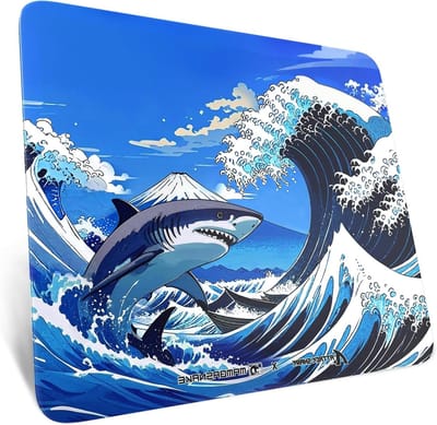 Glazen Gaming Muismat met Super Smooth Oppervlak, 9H Tempered Glass, Schokbestendig en Krasbestendig, 45 x 40 x 0.5 cm, Antislip en Ideaal voor Gamers