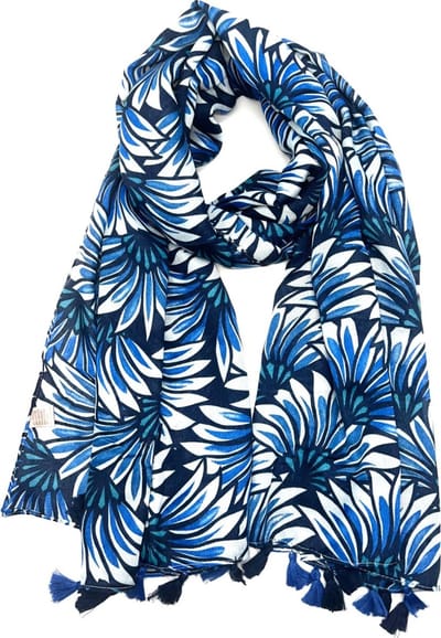 Lange dames sjaal Tonia gebloemd motief blauw lichtblauw donkerblauw koningsblauw royal blue donker mos groen