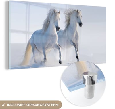 MuchoWow® Glasschilderij 40x20 cm - Schilderij acrylglas - Winter - Paarden - Sneeuw - Foto op glas - Schilderijen