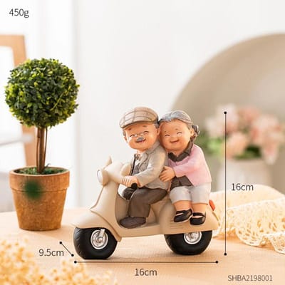 Modern Familie Stel Figuur Beeld Hars Miniaturen Huisdecoratie Accessoires voor Kamer Kerstdecoratie Warme Liefde Verjaardagscadeau beige