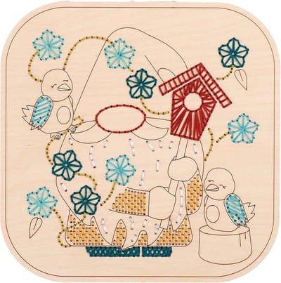 LEISURE ARTS Hout Borduurpakket Vogels en Kabouter - DIY pakket volwassenen - Muurdecoratie - 21cm