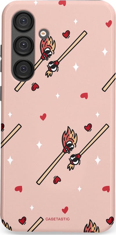 Casetastic Hoesje Geschikt voor Samsung S25 Plus - Stijlvolle Beschermende Duo-layer Case - Vurige liefde