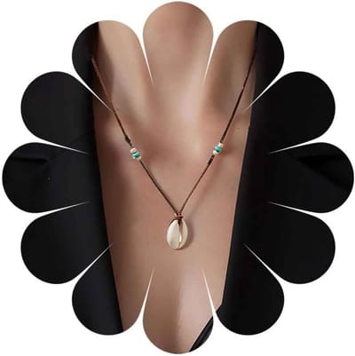 Hangende Schelp Ketting van Leer met Bruine Suède - Zomer Strandaccessoire, Unisex, Duurzaam Design
