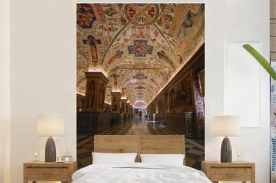 Behang - Fotobehang Fantastisch plafond in de hal van het Vaticaanse Musea in Italië - Breedte 145 cm x hoogte 220 cm