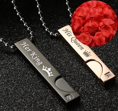 King & Queen Ketting Set + Rozenblaadjes = Valentijn Cadeautje voor Hem en Haar - Valentijnsdag - Valentijn Cadeautje voor Mannen