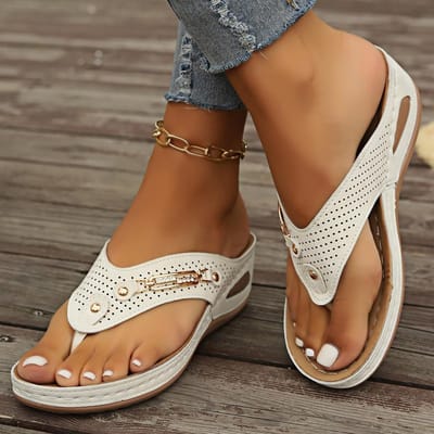 Grote Maten Mode Sleehak Teenslippers Dames Zomer Ring Teen Platform Sandalen Vrouw Comfortabel Antislip Strandslippers Vrouwelijk 43 beige