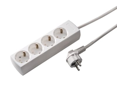Martin Kaiser 4-weg contactdoos 45 graden met aardingscontact en 3M kabel (Europese Stekkerdoos) - 1048ZL3-15W/KWS