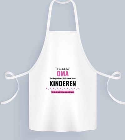 Akyol - ik ben de trotste oma van de grappigste, leukste en beste kinderen, en ja dit heb ik van hun gekregen Keukenschort - Oma - de trotste oma - verjaardag - verjaardagscadeau - cadeau - cadeautje voor oma - oma artikelen - gift - 82 bij 71 cm