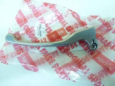 linker remhendel voor aprilia 50 scarabeo scooter 1997 - 2006 ap8218329 nieuw