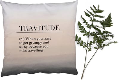 Sierkussens - Kussentjes Woonkamer - 50x50 cm - Spreuken - Quotes - When you start to get grumpy and sassy because you miss travelling - Travitude