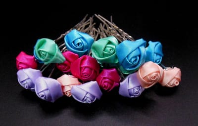 Haarpinnen roosje diverse kleuren set van 20 stuks.