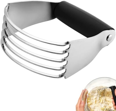 Meelmixer - Meelschraper - Poedermixer - RVS - Bakaccessoires - Poedersnijder - Keukengereedschap - Geschikt voor bakken - Koekjes maken - Gebak - Zwart - 9,5*4,5*11,5 cm