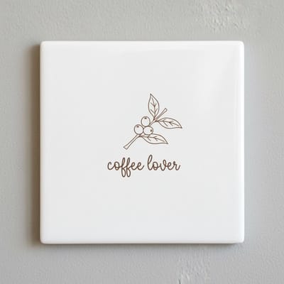 Koffieliefhebber Decoratieve Keramische Tegel 15x15 cm – Minimalistische Koffieboon & Blad Wanddecoratie voor de Keuken