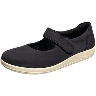 Ballerina's Ecco -