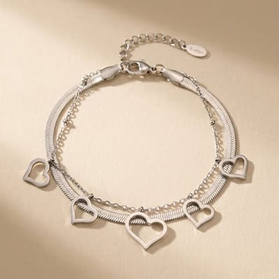 Lundholm Luxe Armband Dames Zilver Kleurig – Premium Stainless Steel Jewellery – Zilverkleurige Schakelarmband Dubbel Laags met Hartje & Bolletjes – My Liv Serie - Scandinavisch Design – Inclusief Luxe Geschenkverpakking