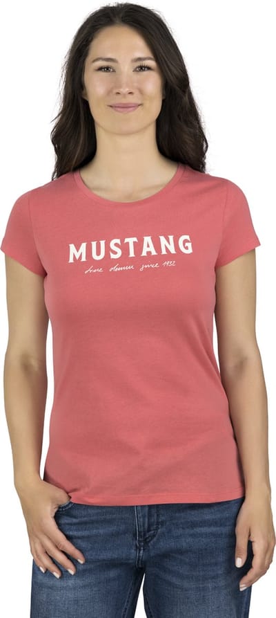 Mustang Dames T-Shirt Alexia C Logo slim fit Rood L Ronde Hals Volwassenen Basic T-shirt met korte mouwen en ronde hals gemaakt van 100% katoen