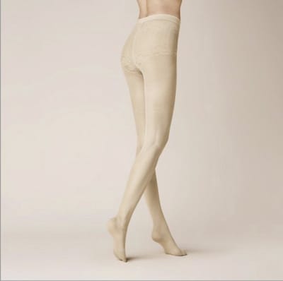 Kunert trend fijnmazige visnet panty maat 42/44 Ivory
