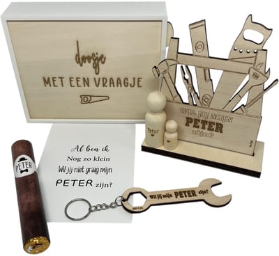Geschenkbox Wil jij mijn PETER zijn? | okergeel | gereedschap | sleutelhanger | peter vragen | meter worden | peetoom vragen | peetoom worden | cadeau | doosje met een vraag