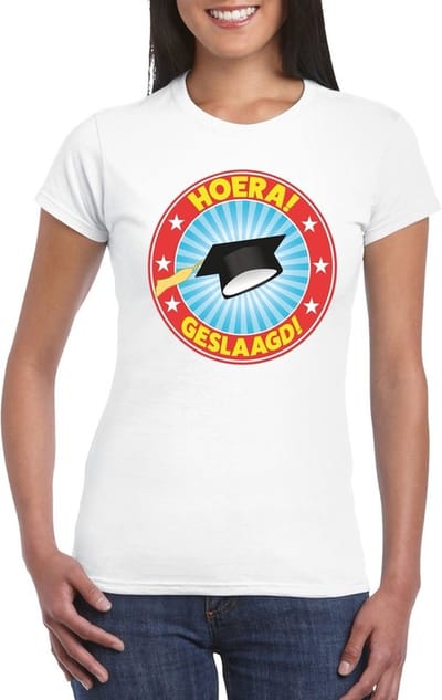 Geslaagd t-shirt wit met afstudeerhoedje dames S