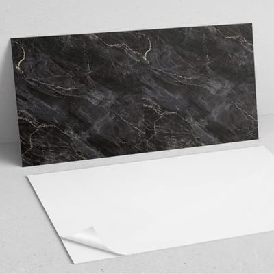 Coloray Wandpanelen Zelfklevend - Elegant marmer met aderen PVC Wandpaneel - 100 cm x 50 cm - Zwart Wandbekleding Zelfklevend - 1 stuk - Texturen Wandpanelen Zelfklevend - Wandbord Keuken - Wandpaneel Badkamer