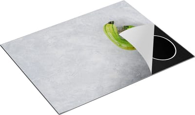 Chefcare Inductie Beschermer Twee Courgettes op Grijze Marmer - Groente - 77x59 cm - Afdekplaat Inductie - Kookplaat Beschermer - Inductie Mat