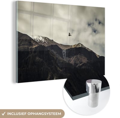 ® Glasschilderij 180x120 cm - Schilderij acrylglas - Prachtige wolken omringen het berglandschap van Arequipa - Foto op glas - Muurdecoratie woonkamer - Wanddecoratie slaapkamer - Schilderijen