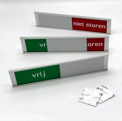 Schuifbordje Vrij - Niet Storen - 255 mm x 57 mm - Bevestiging twee dubbelzijdige stickers - Promessa-Design.