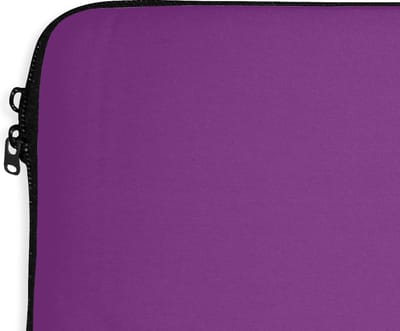 Laptophoes 14 inch - Paars - Kleuren - Effen - Laptop sleeve - Binnenmaat 33x23 cm - Zwarte achterkant - Back to school spullen - Schoolspullen jongens en meisjes middelbare school - Macbook air hoes - Chromebook sleeve