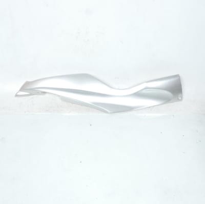 Sabot bas de caisse droit origine pour Scooter Yiying 125 YY125T-7 TI07-070100005 / Gris Neuf