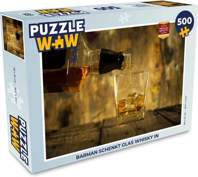 Puzzel Barman schenkt glas whisky in - Legpuzzel - Puzzel 500 stukjes