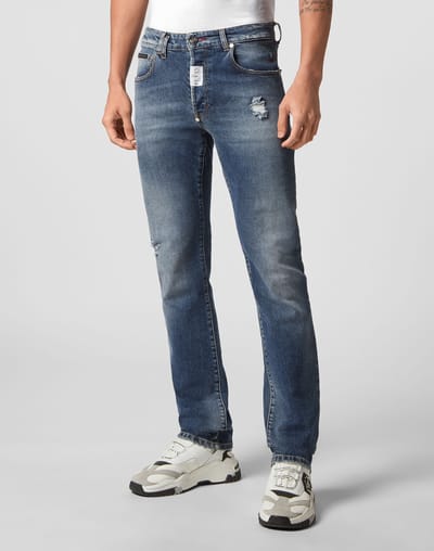 Jeans Recht Model