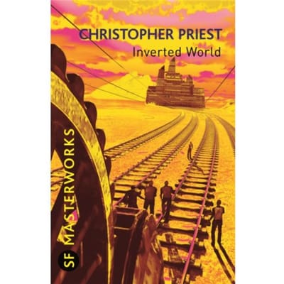 Inverted World door Christopher Priest Paperback Boek 9780575082106