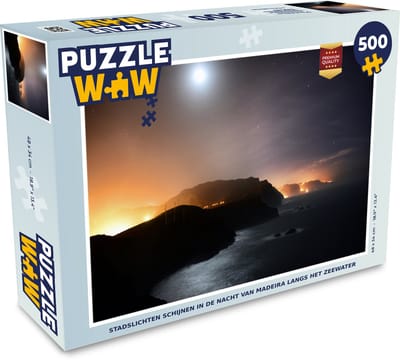 Puzzel Stadslichten schijnen in de nacht van Madeira langs het zeewater - Legpuzzel - Puzzel 500 stukjes