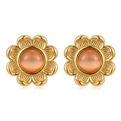 Lundholm Marielle Oorknopjes Dames Goudkleurig – Premium Stainless Steel Gold PVD Plated – Bloem Oorbellen met Amberkleurige Steen – Bloemen Oorstekers – Waterproof & Hypoallergeen – Scandinavisch Design