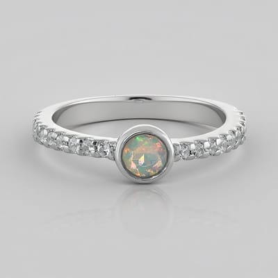 Cavill - Elegante Zilveren Ring met 0,16 ct Welo Opaal & 0,29 ct Pavé Zirkonia - 925 Sterling Zilver met Platina Afwerking - Rond Geslepen