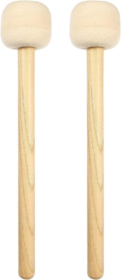 1 paar drumhamers met vilten kop en houten handvat voor grote kist - Houtkleur - Muziekinstrument accessoires voor drummers - Kwaliteitsmaterialen - Duurzaam en multifunctioneel inzetbaar.