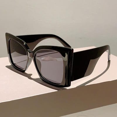 Groot Vormig Montuur Cat Eye Vlinder Zonnebril Voor Dames Retro Stijl Trendy Zonlicht Bril Punk Oversized Premium Designer Sexy Wijde Poot Schaduw