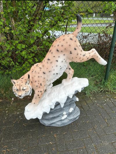 Goodyz-Jungledieren- Lynx- Lynx op rots- in sneeuw - XXL - staand-150cm lang
