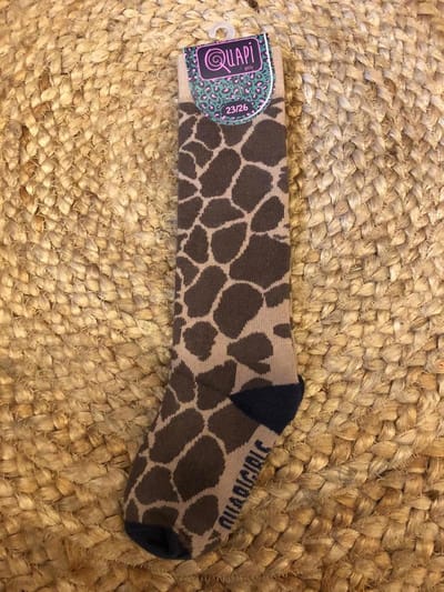 Quapi kniekousen April giraffe