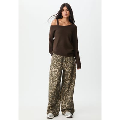 Stradivarius Asymmetrische tricot trui  Bruin XS