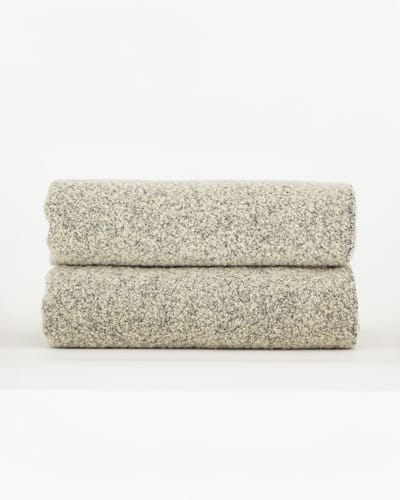 MoST - Wollen bouclé plaid Paris - 80% wol - 140 x 200 cm - ivoor