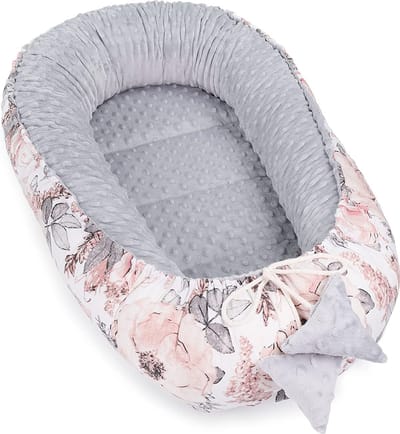 Warm babybed bumper 90 x 50 cm - knuffelnest newborn wiegbeschermer winter / herfst cocoon babynest wilde roos + lichtgrijze minky + tas