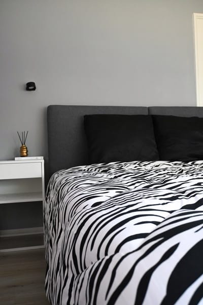 Valking Bedrukt Dekbed - Dekbed Zonder Overtrek - Zebra - 200 x 200 cm - Hoesloos - 2 in 1 dekbed - Wasbaar