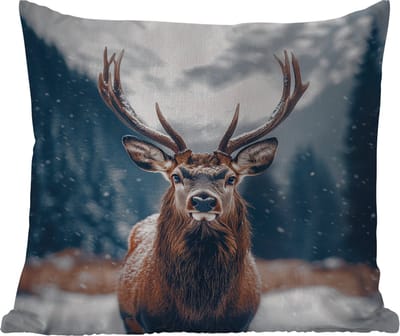 Buitenkussen - Hert - Dieren - Landschap - Winter - Sneeuw - 45x45 cm - Weerbestendig