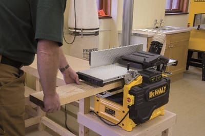 DeWALT D27300 Vlak- en vandiktebank 1600W